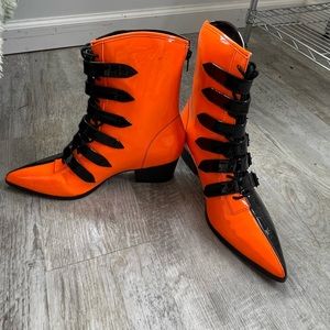 STRANGE CVLT COVEN SPLIT BOOT